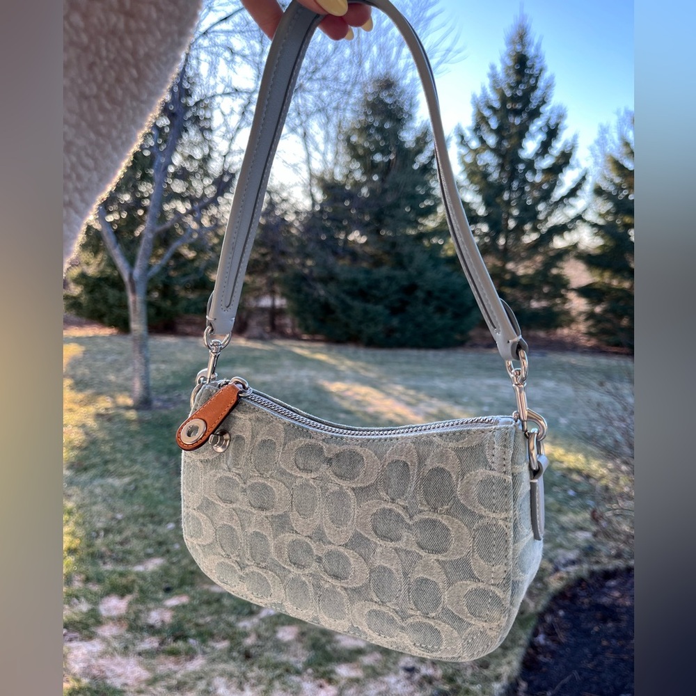Coach swinger 20 signature denim crossbody bag purse silver blue shoulder bag - Picture 8 of 11